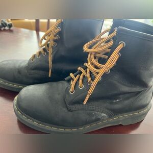 Dr. Martens - Men’s 11